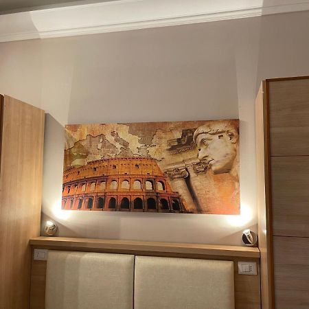 Ambasada Suite Рим Екстериор снимка