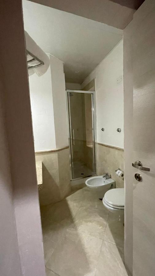 Ambasada Suite Рим Екстериор снимка